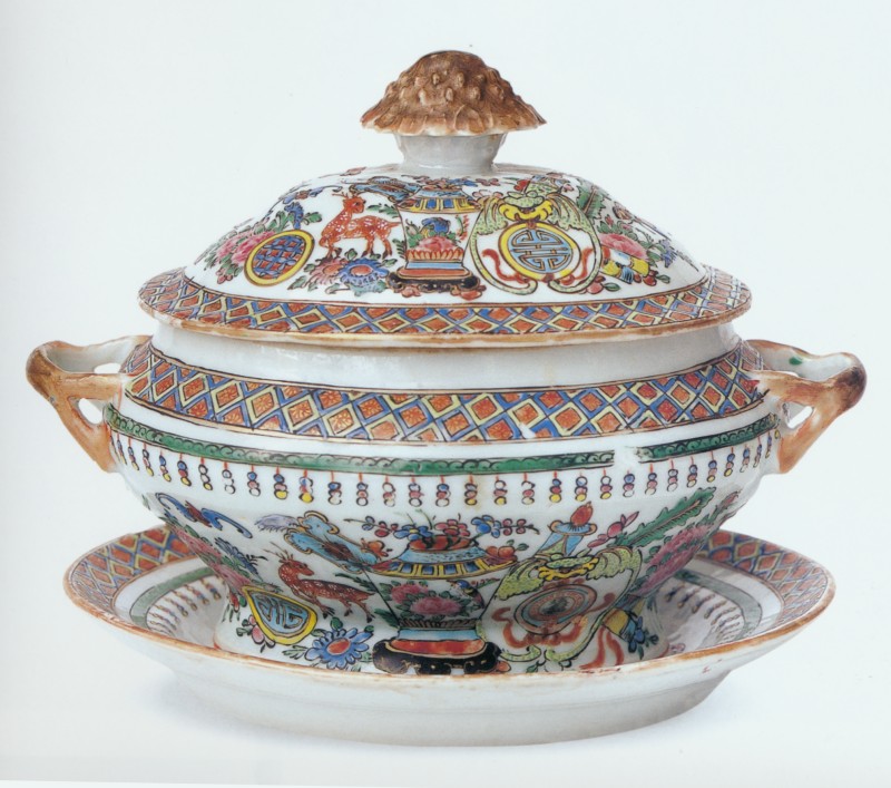 Tureen with dish Alice and James Keiller Canton 1910 