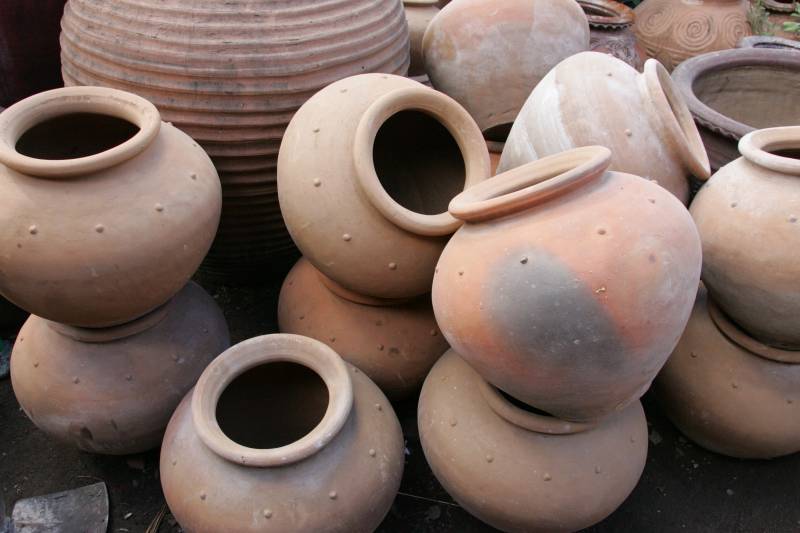 Unglazed terracotta pottery in Denpasar, Bali